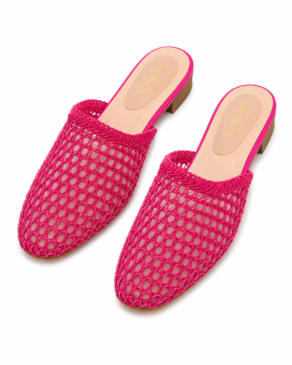 BELLA FLATS